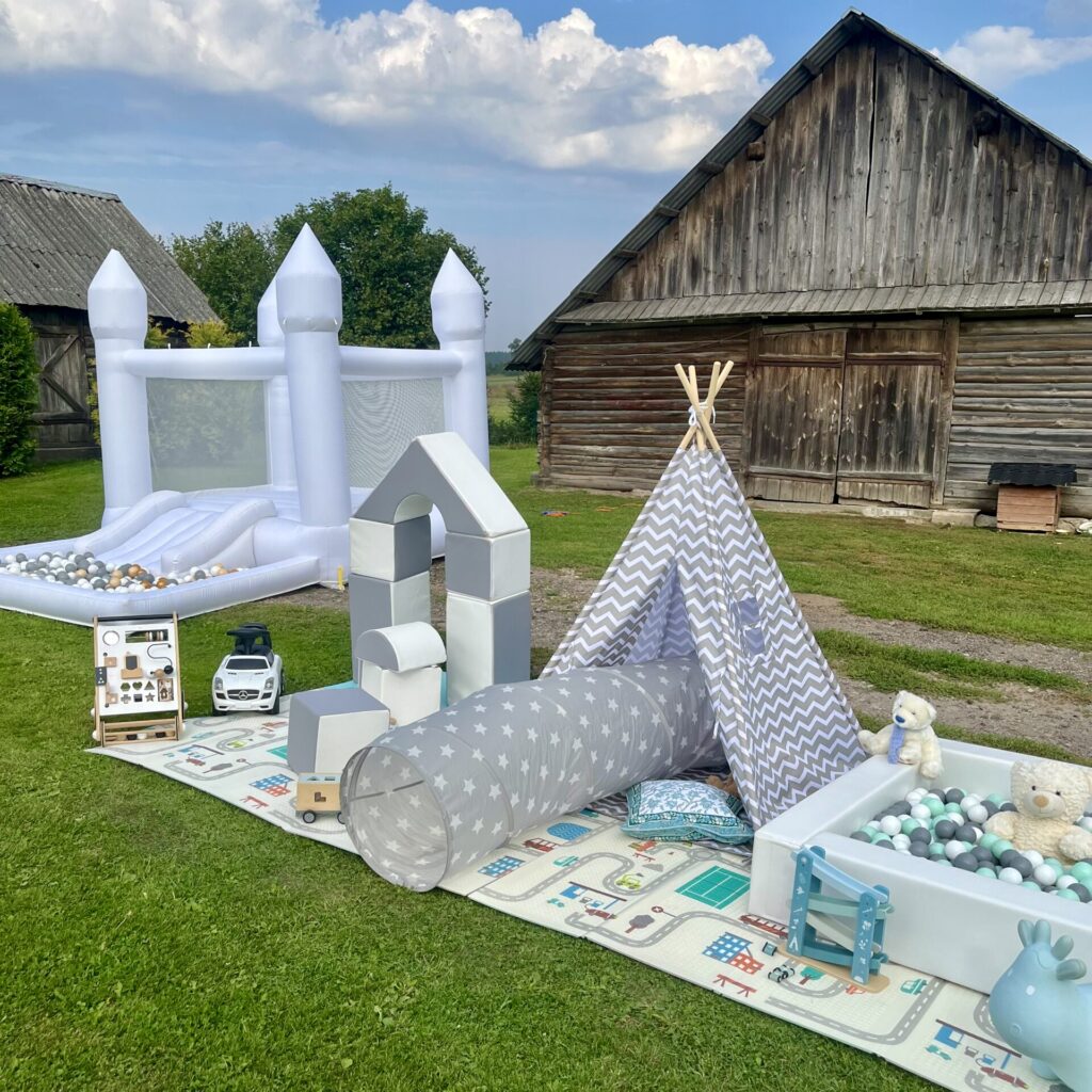 Mobili žaidimų aikštelė Soft Play su melsvu atspalviu – detalės